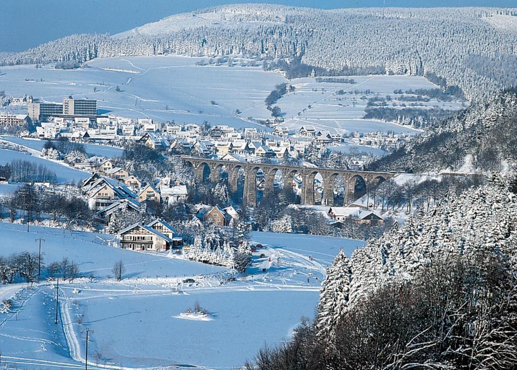 Haus Kesper-Brunen Hotell Willingen  Exteriör bild