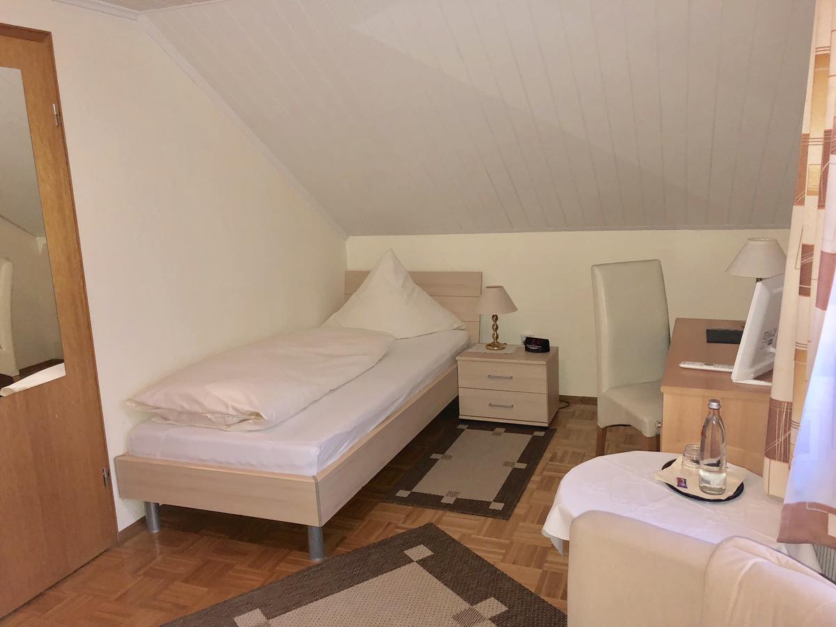 Haus Kesper-Brunen Hotell Willingen  Exteriör bild